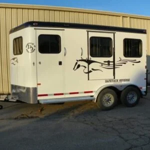 2022-double-d-horse-trailers